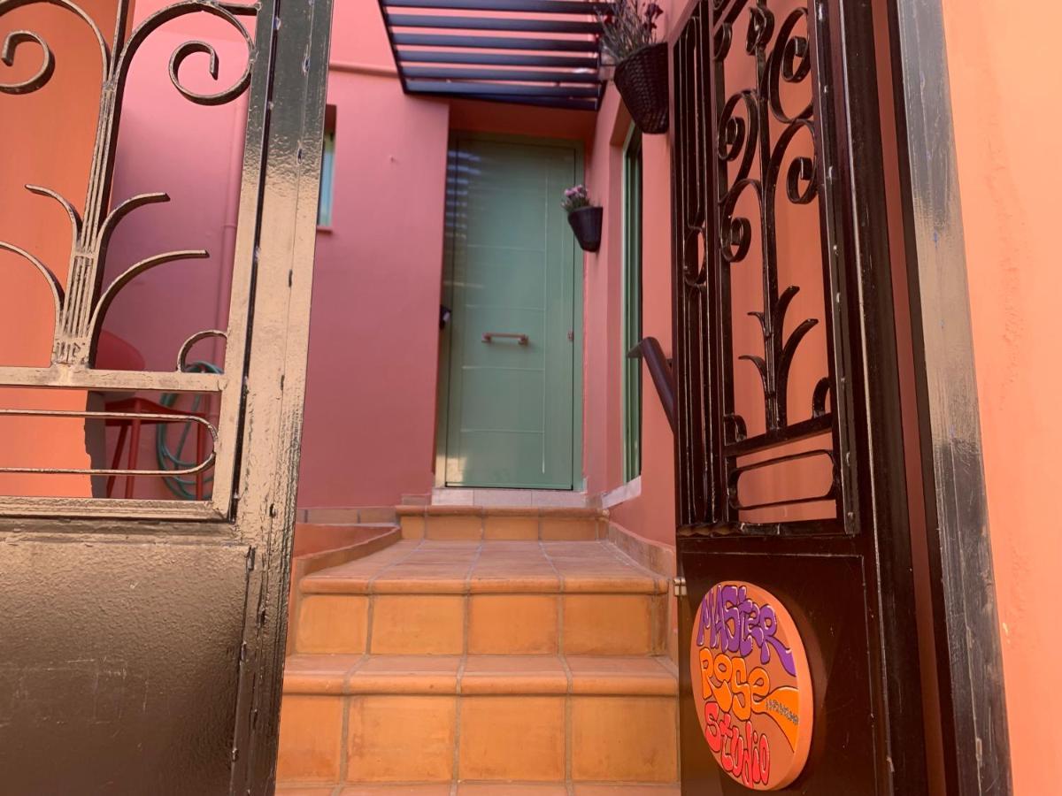 Master Rose Studio In Old Town ナフプリオ エクステリア 写真
